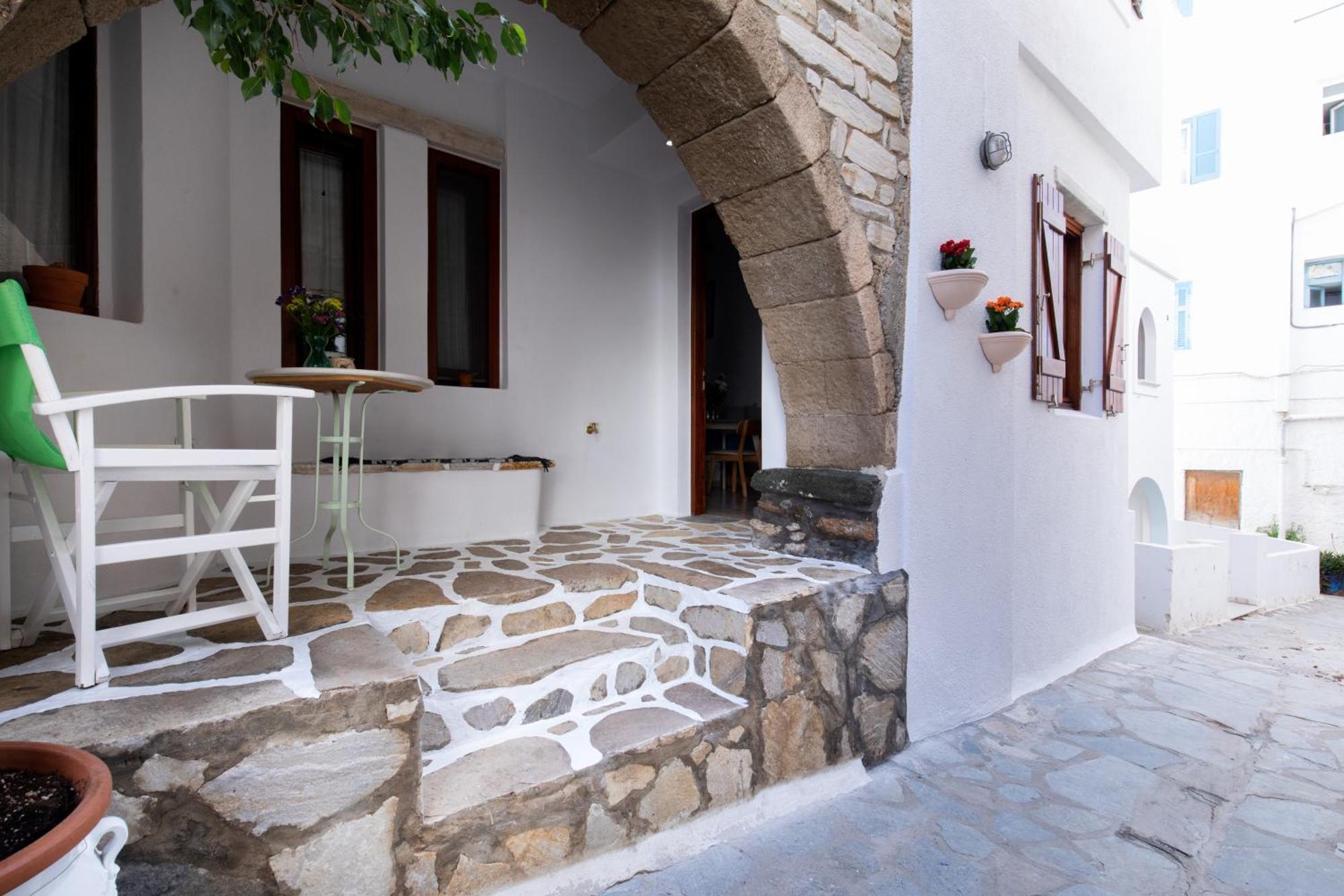Arco Naxos Luxury Apartments Naxos City Zewnętrze zdjęcie